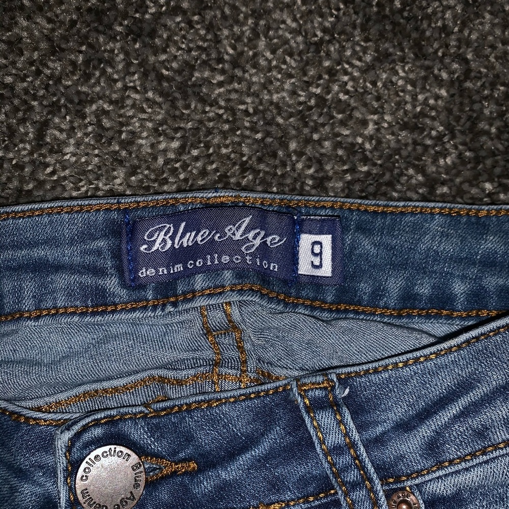 Blue Age Ripped Jeans - Picture 2 of 3